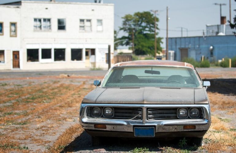 4 Reasons Why Leaving A Junk Car On Your Property Is A Bad Idea